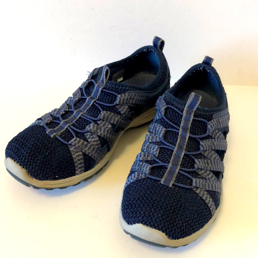 Sketchers Relaxed Fit Reggae Fest Happy Getaway , size 6.5